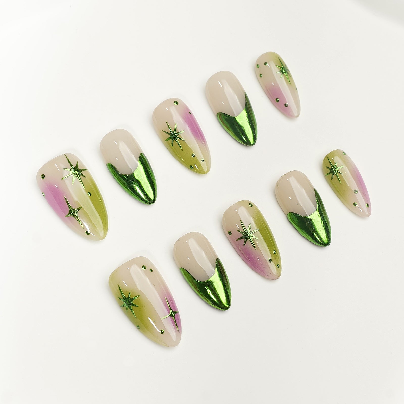 Siva Nail, Verdant Whimsy, Ombre Artistic Green e Purple, unghie finte fatte a mano