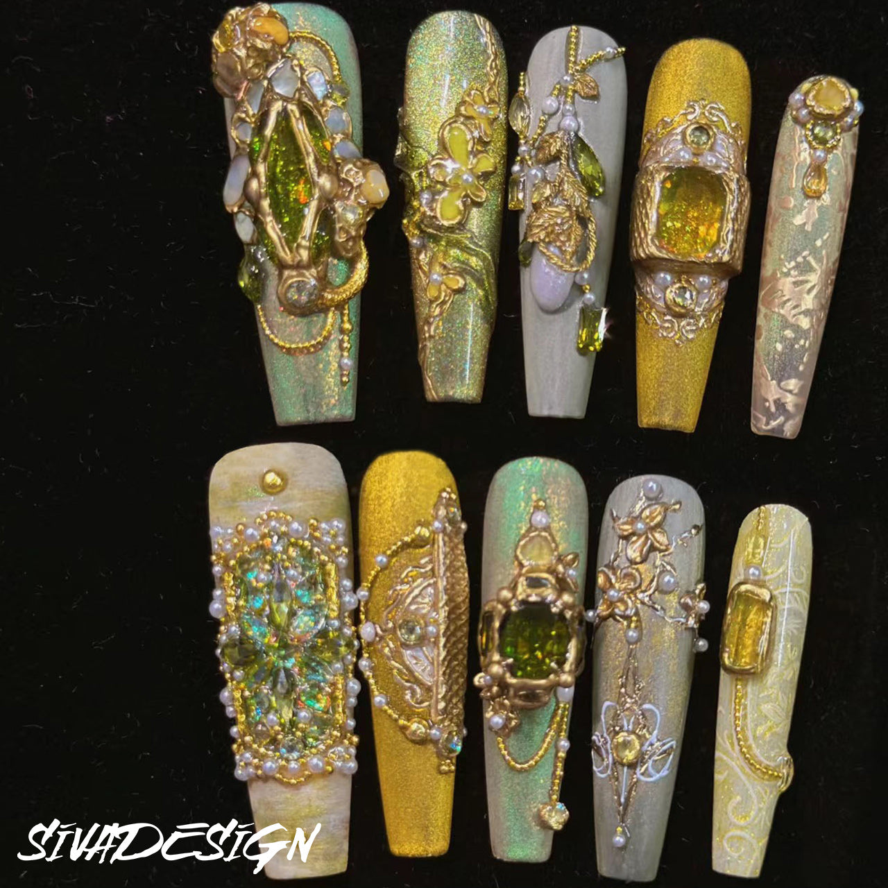 Siva Nail, Midas Touch, Golden Elegance Handmade Press on Nails