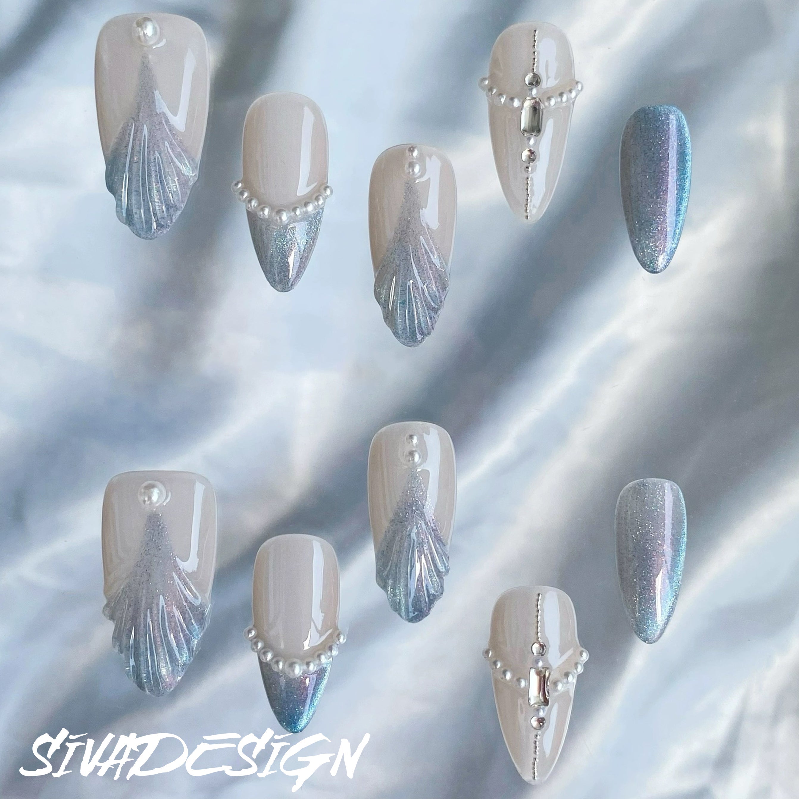 Siva Nail, Silver Shores, Coastal Glamour, unghie finte fatte a mano