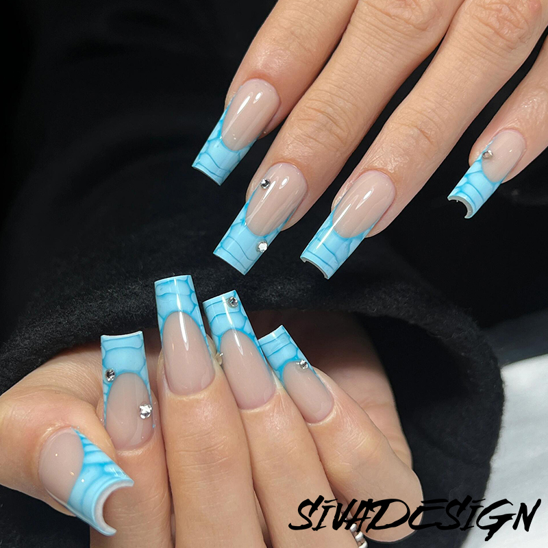 Siva Nail, Oceanic Marble, unghie pressate fatte a mano in stile elegante