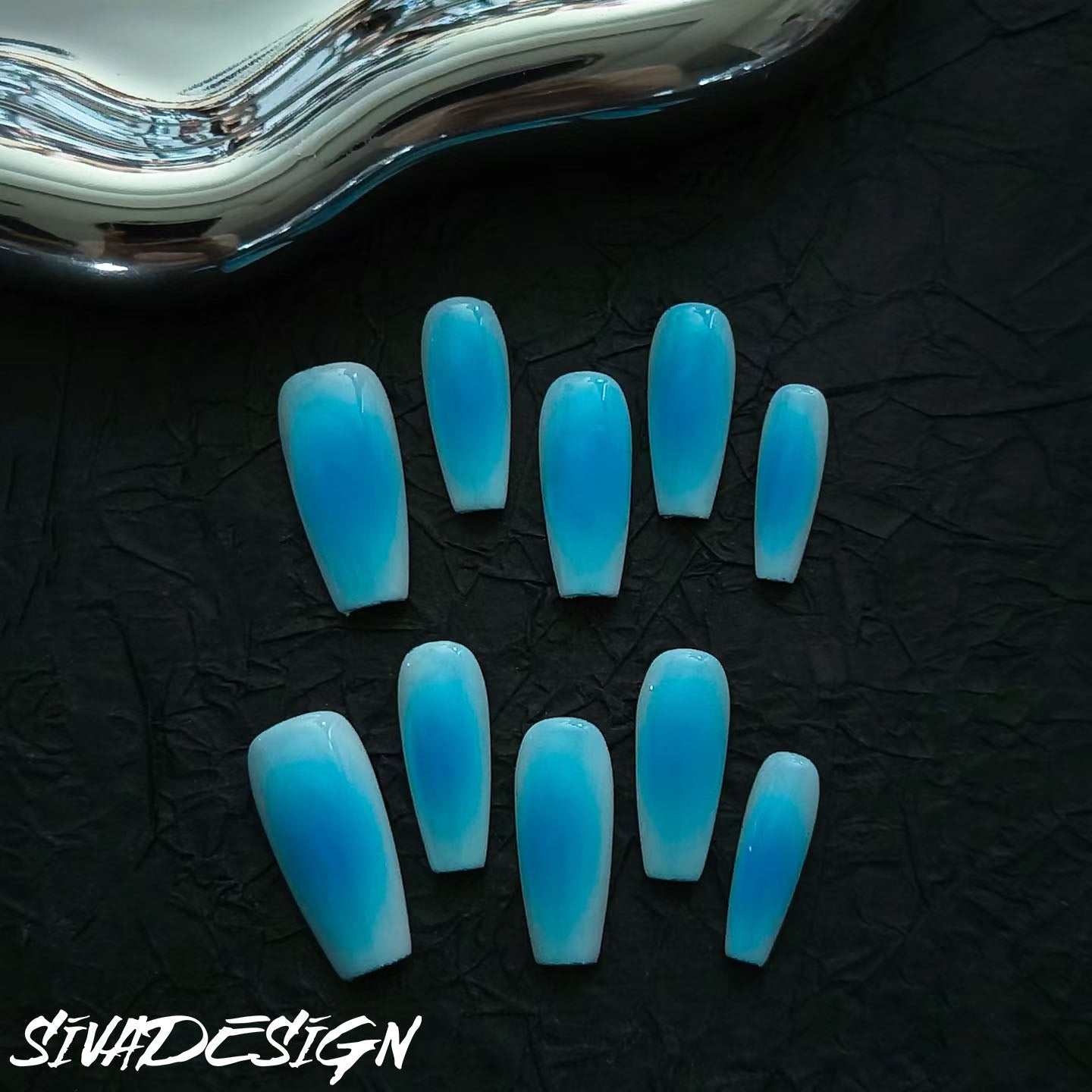 Siva Nail, Fading Ocean, Gradient Blue, unghie pressate fatte a mano