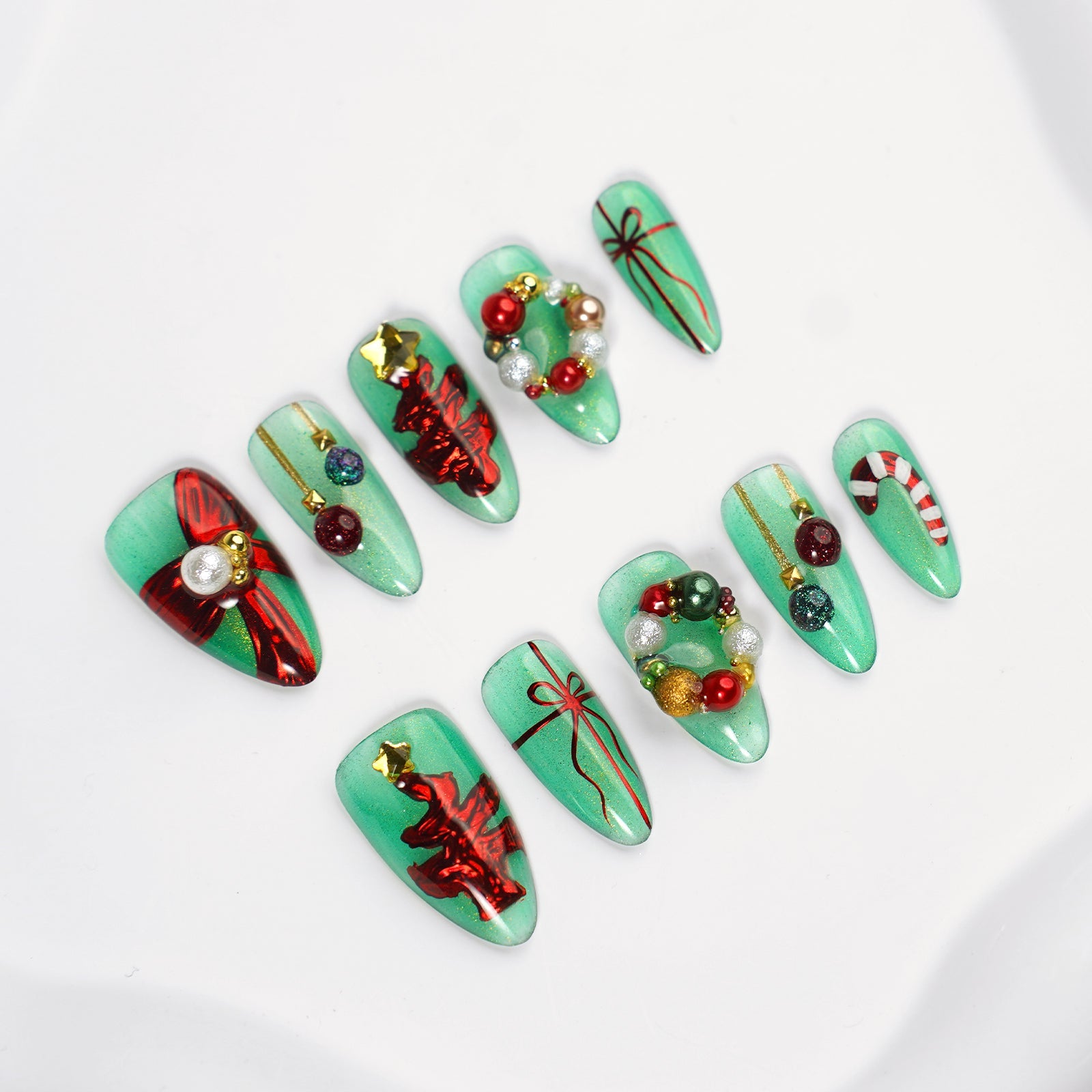 Siva Nail, Evergreen Enchantment, Christmas Wonderland, unghie finte fatte a mano