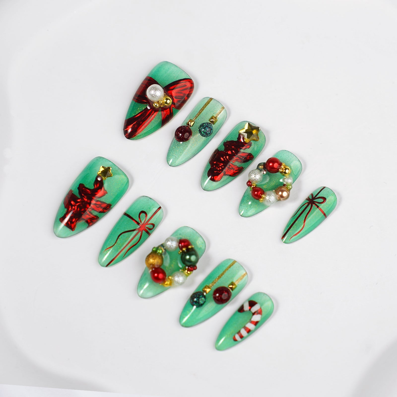 Siva Nail, Evergreen Enchantment, Christmas Wonderland, unghie finte fatte a mano