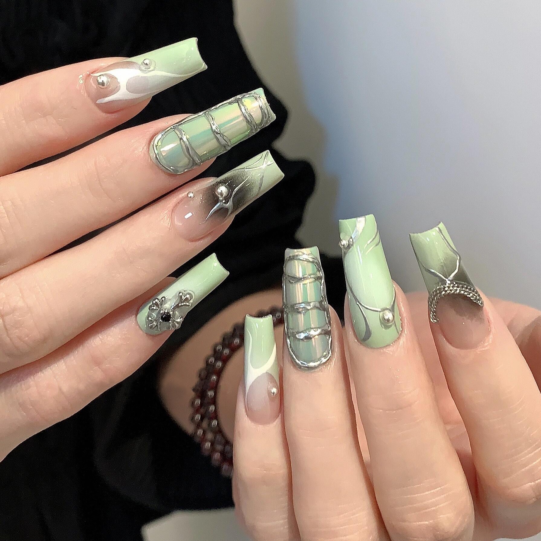 Siva Nail, Mint Mystique, unghie finte fatte a mano in stile di lusso