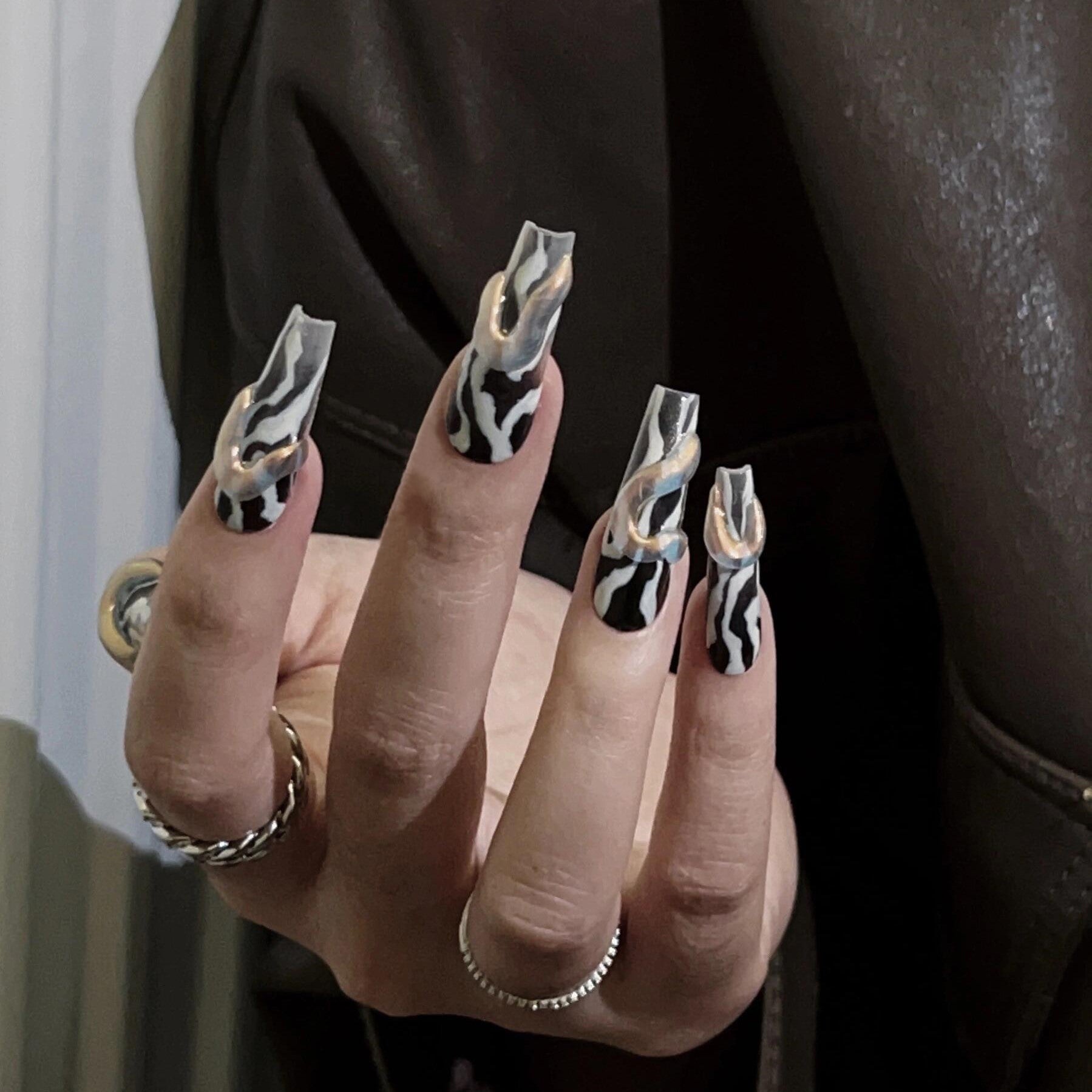 Siva Nail, Wild Glint, Fierce Charm, Handmade Press on Nails