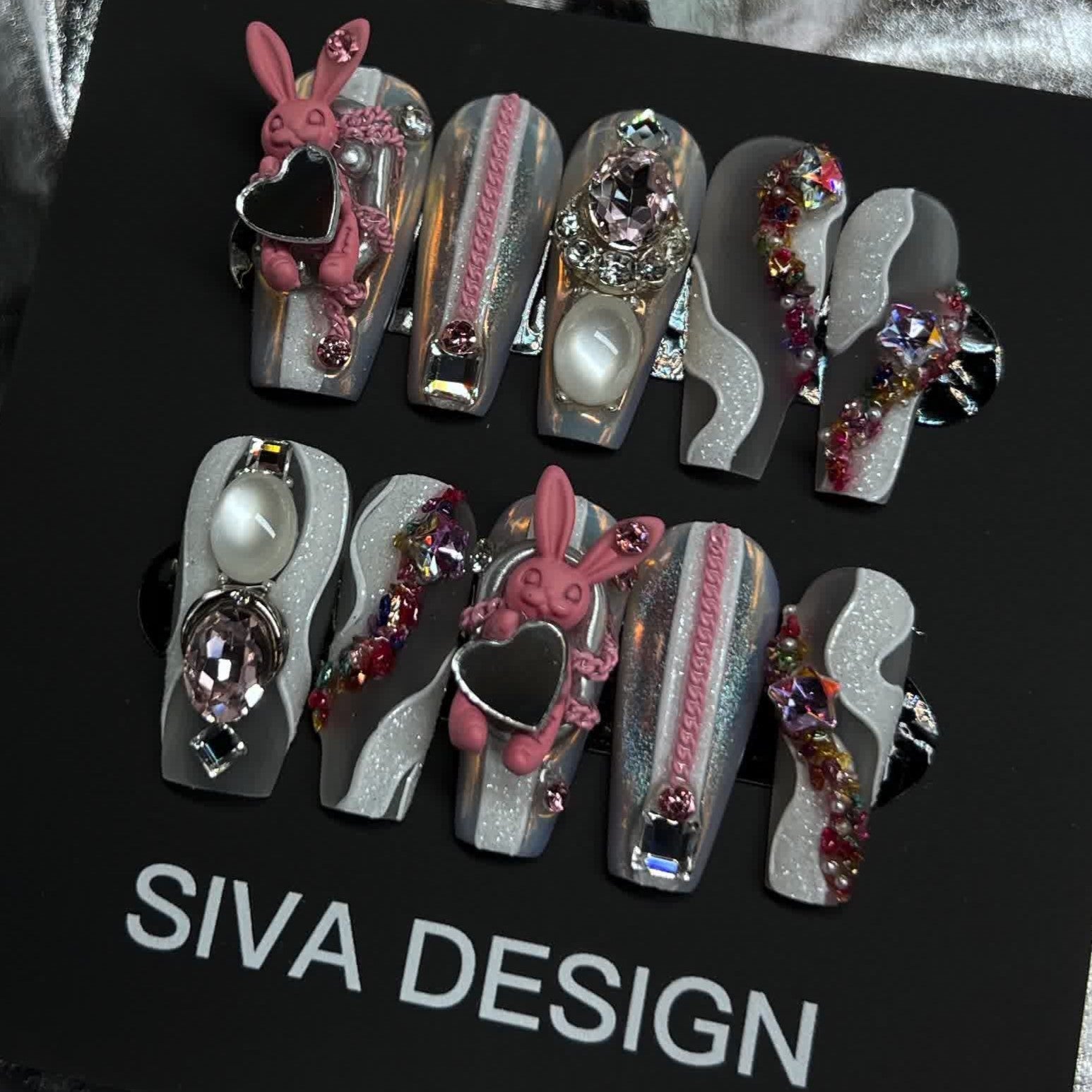 Siva Nail, Coniglio (Rosa), Chic Handmade Press on Nails