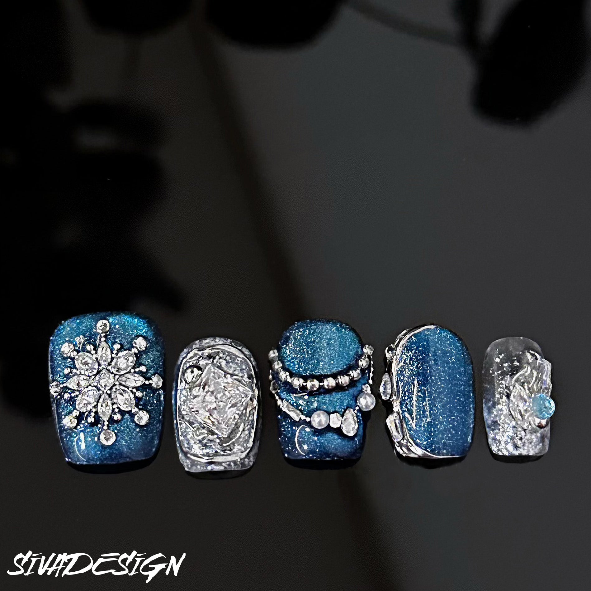 Siva Nail, Arctic Shine, unghie finte stile Blue Shining