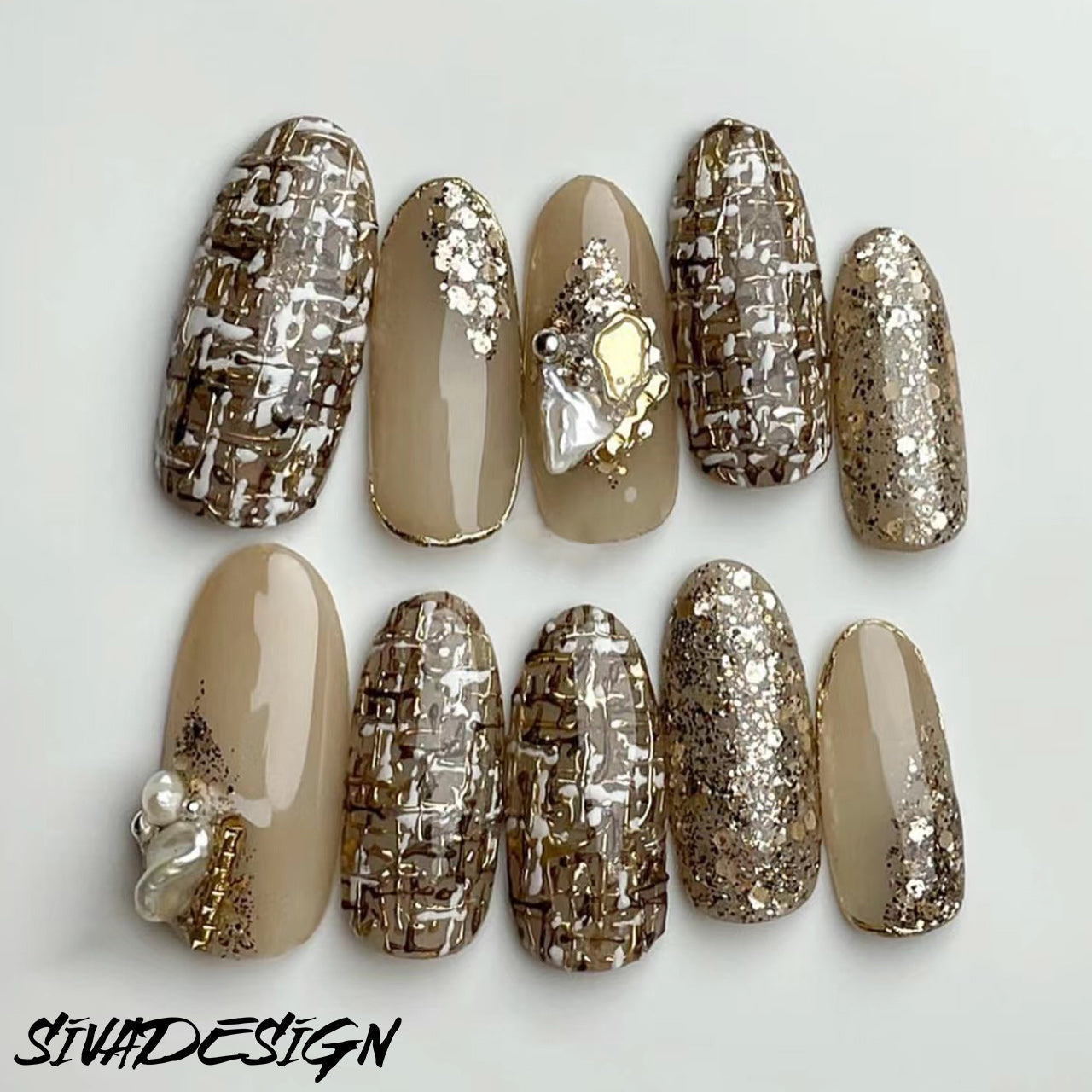 Siva Nail, Gilded Tweed, stile Luxe Texture, unghie pressate fatte a mano