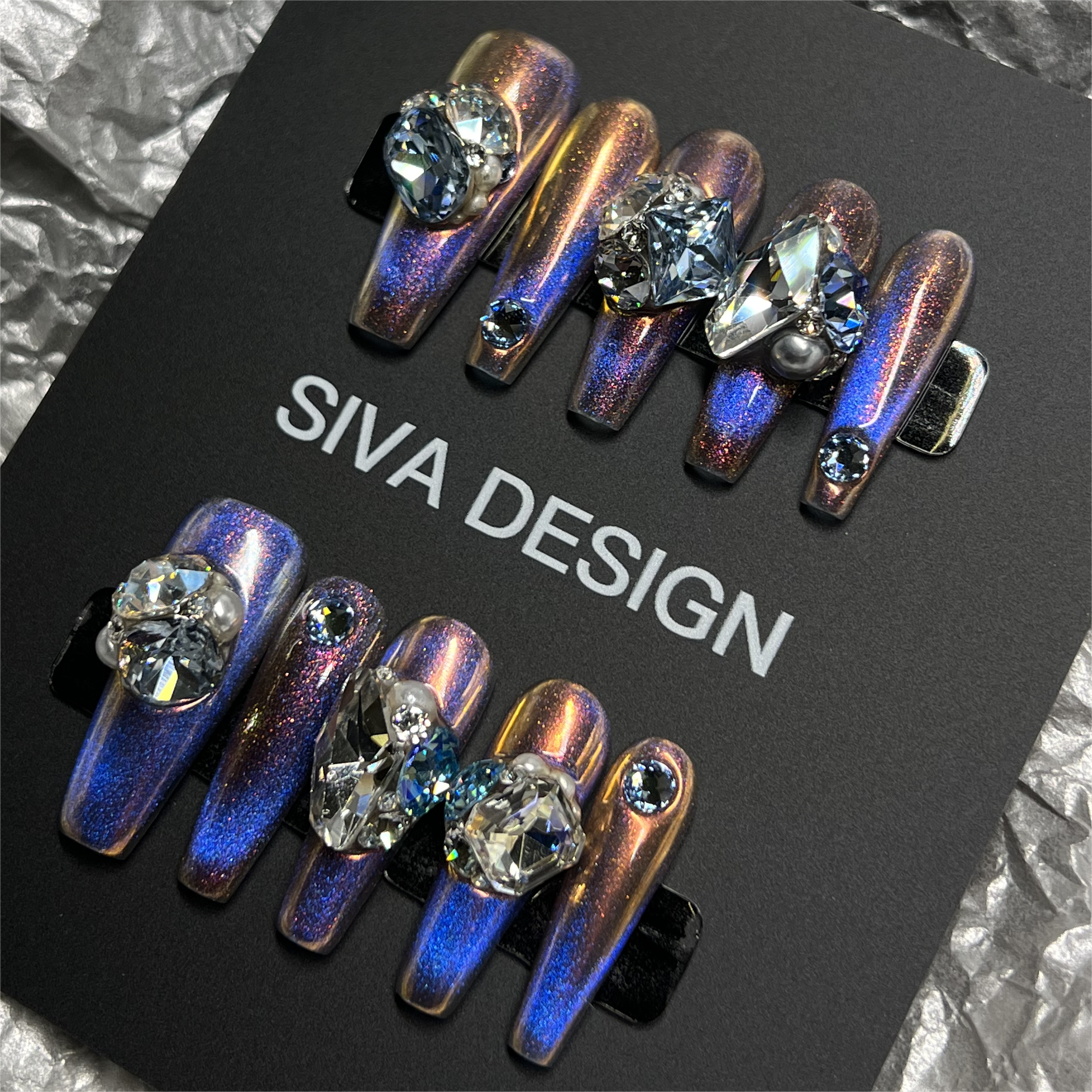 Siva Nail, Galaxy, unghie olografiche fatte a mano