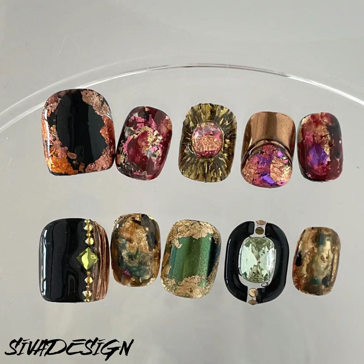 Siva Nail, Golden Mosaic, unghie finte Luxe fatte a mano