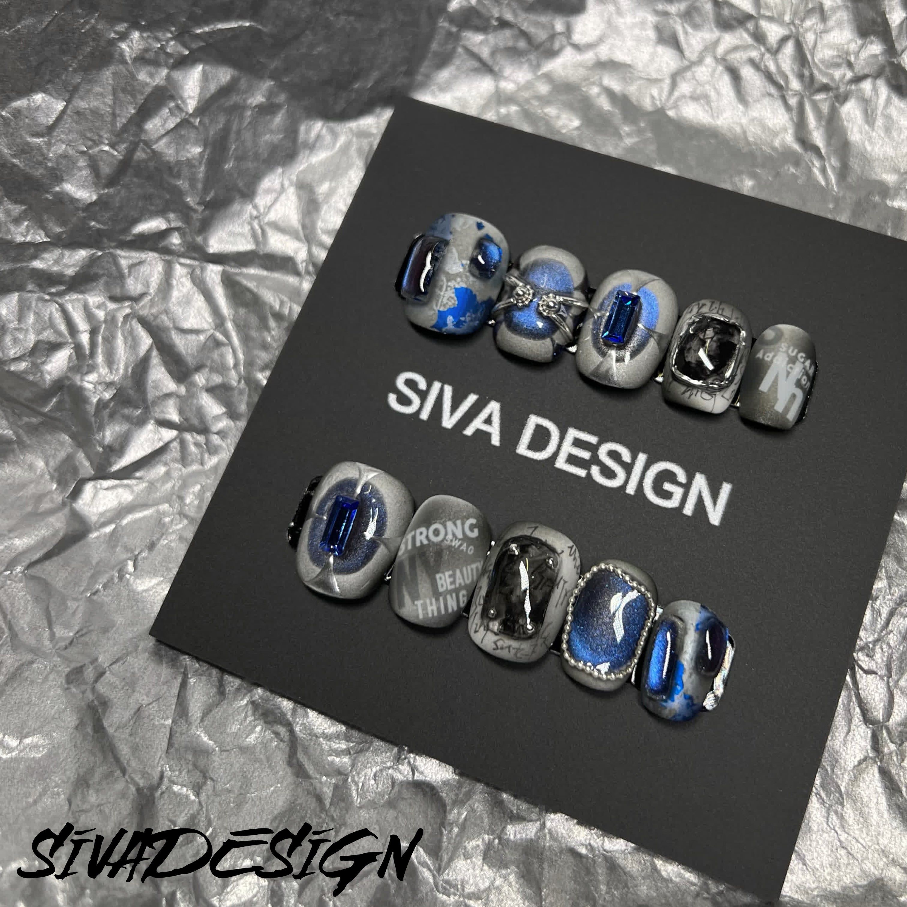 Siva Nail, Icy Azure, Modern Metallics, unghie pressate fatte a mano