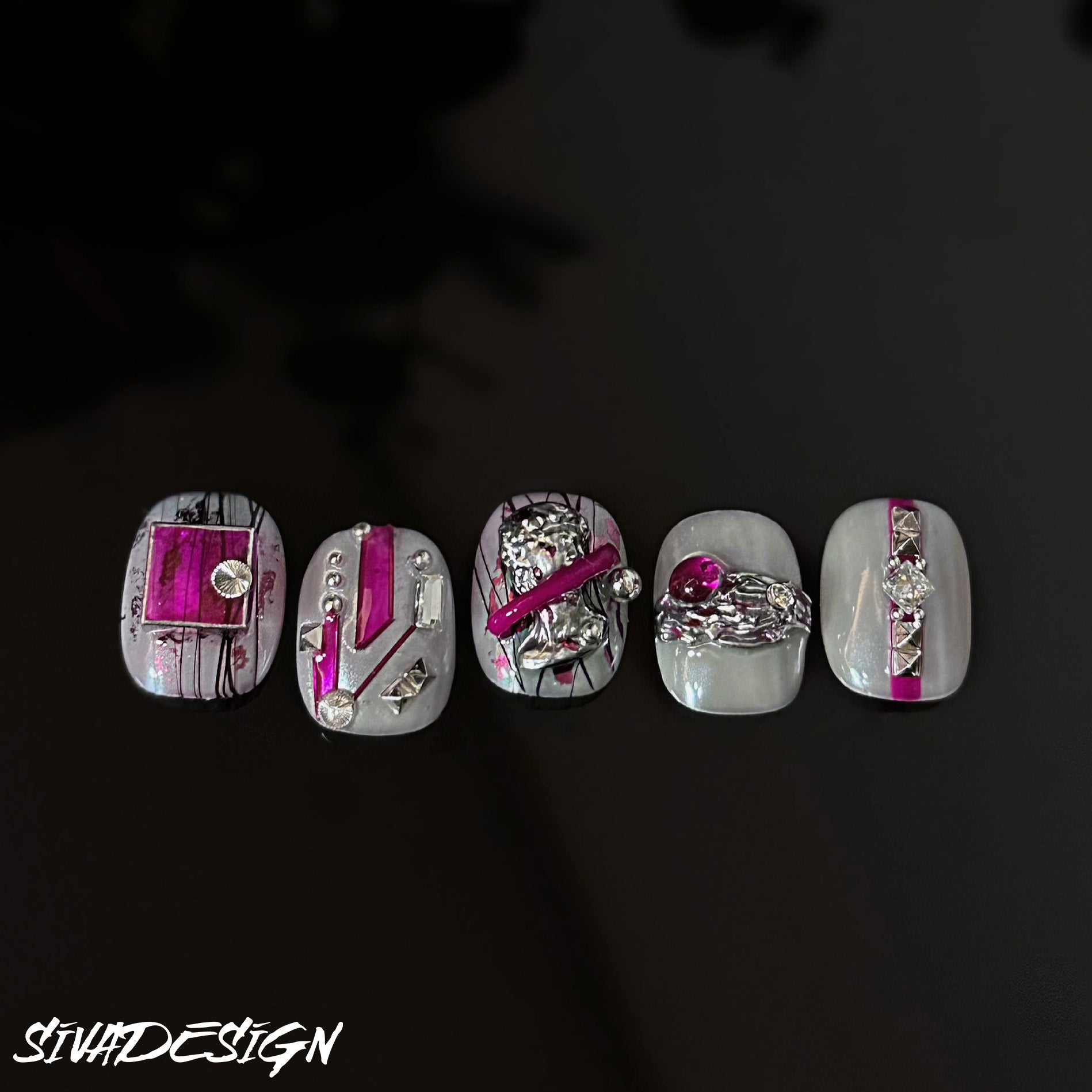 Siva Nail, Modern Muse, unghie finte di lusso fatte a mano