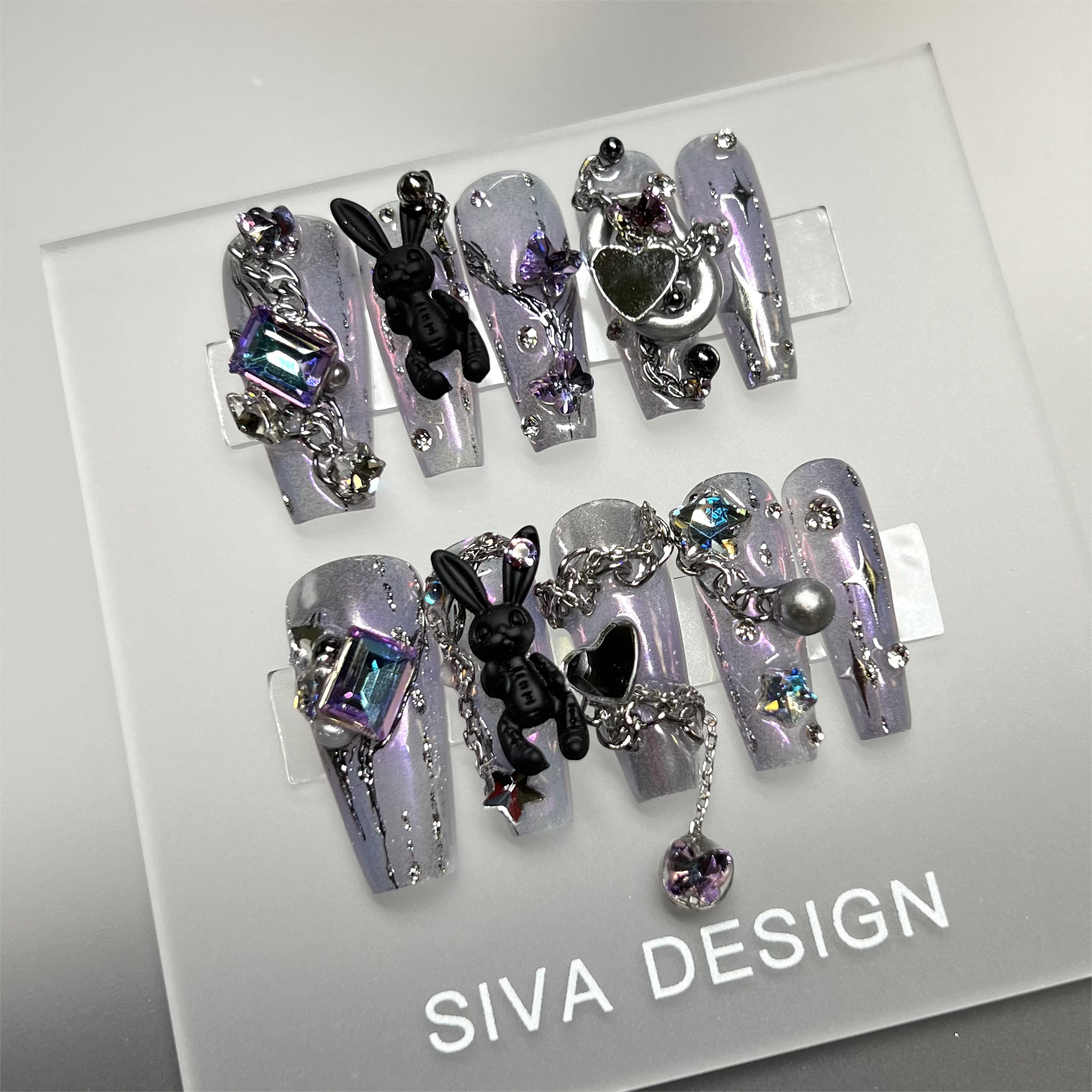 Siva Nail, Coniglio (Viola), Chic Handmade Press on Nails