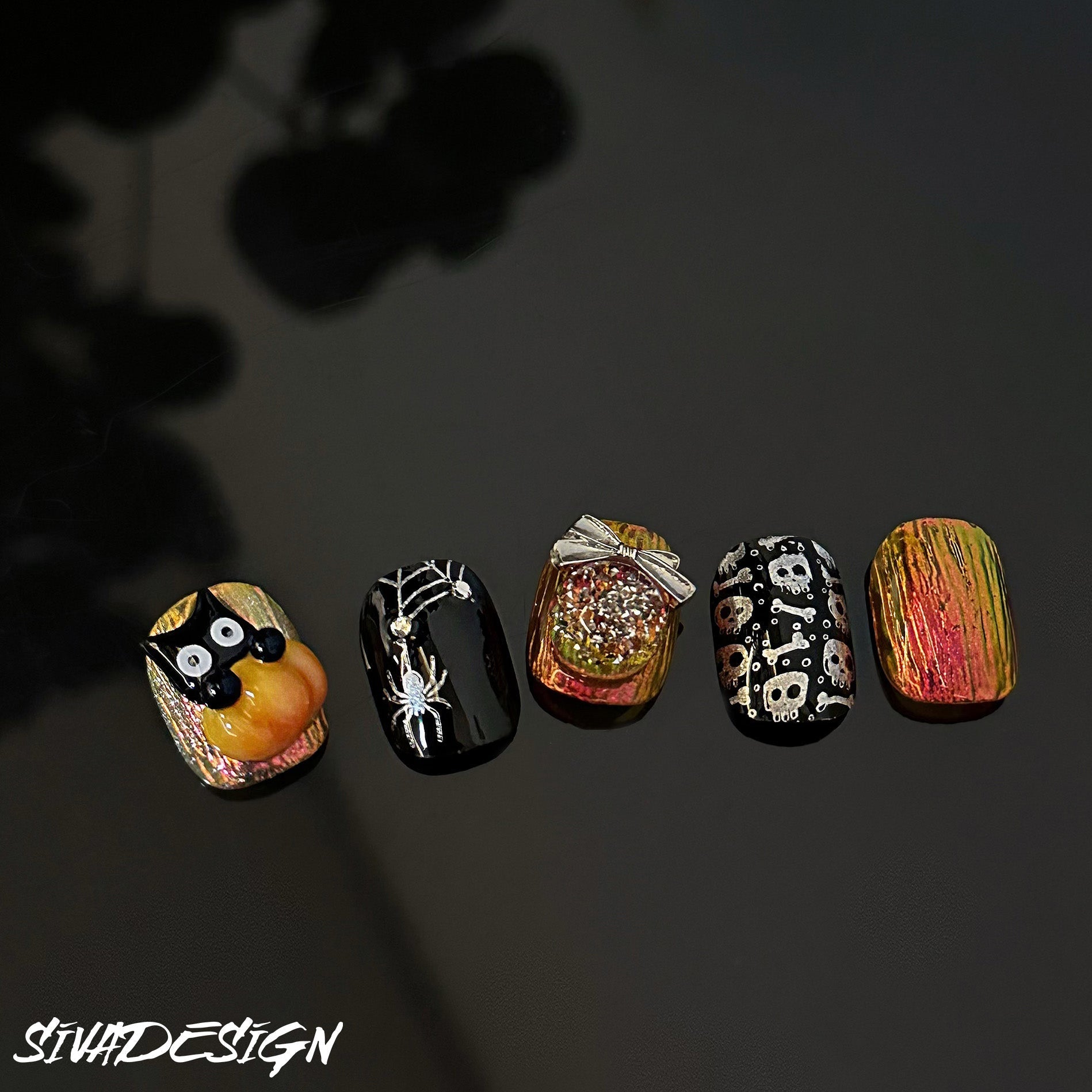 Siva Nail, Halloween, unghie finte fatte a mano spettrali